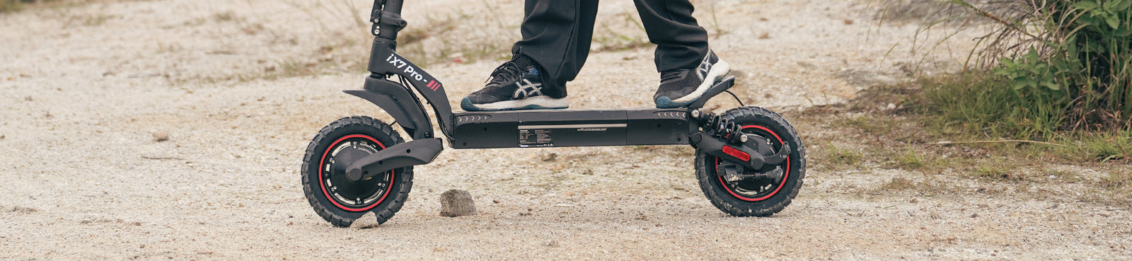 Watch iScooter iX7Pro unboxing video