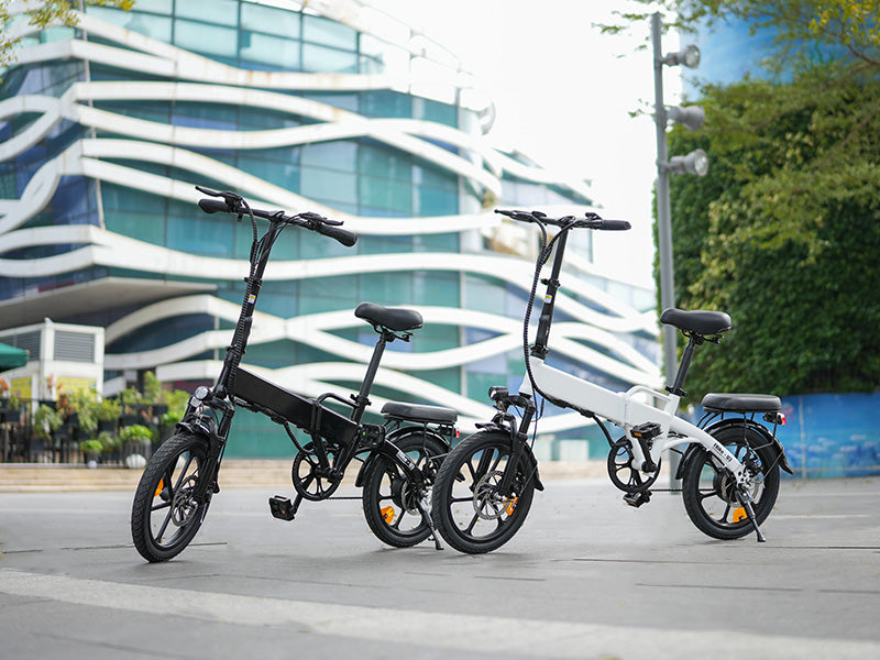 Can be stored in the trunk of an electric bike